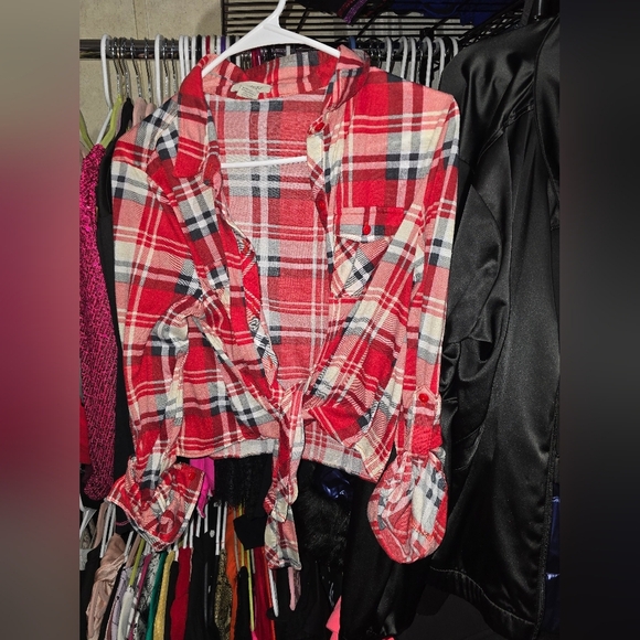 💋5/20 passport button up blouse size large - Picture 1 of 3